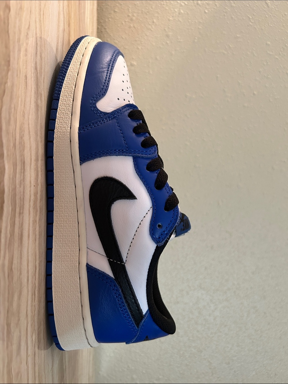 AIR JORDAN 1 RETRO LOW (BIG KID)